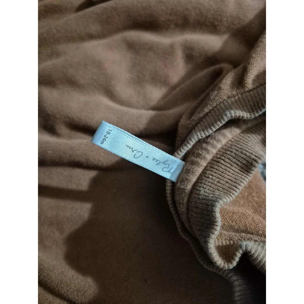 Rylee and cru sweater size 12-18 months